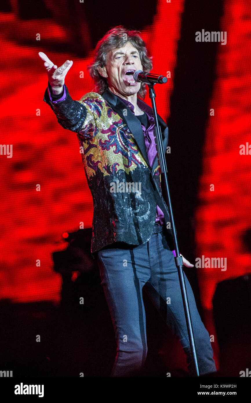 Lucca Italie. 23 septembre 2017. Le groupe de rock anglais The Rolling Stones effectue sur scène à Mura Storiche durant la tournée 2017 "Pas de filtre". Credit : Rodolfo Sassano/Alamy Live News Banque D'Images