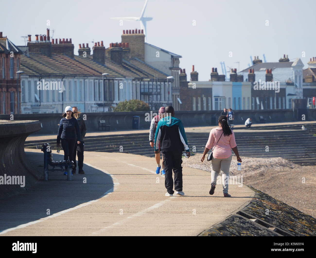 Sheerness, Kent, UK. Sep 24, 2017. Météo France : une journée ensoleillée et chaude à Sheerness avec une légère brise de nord-est. Credit : James Bell/Alamy Live News Banque D'Images