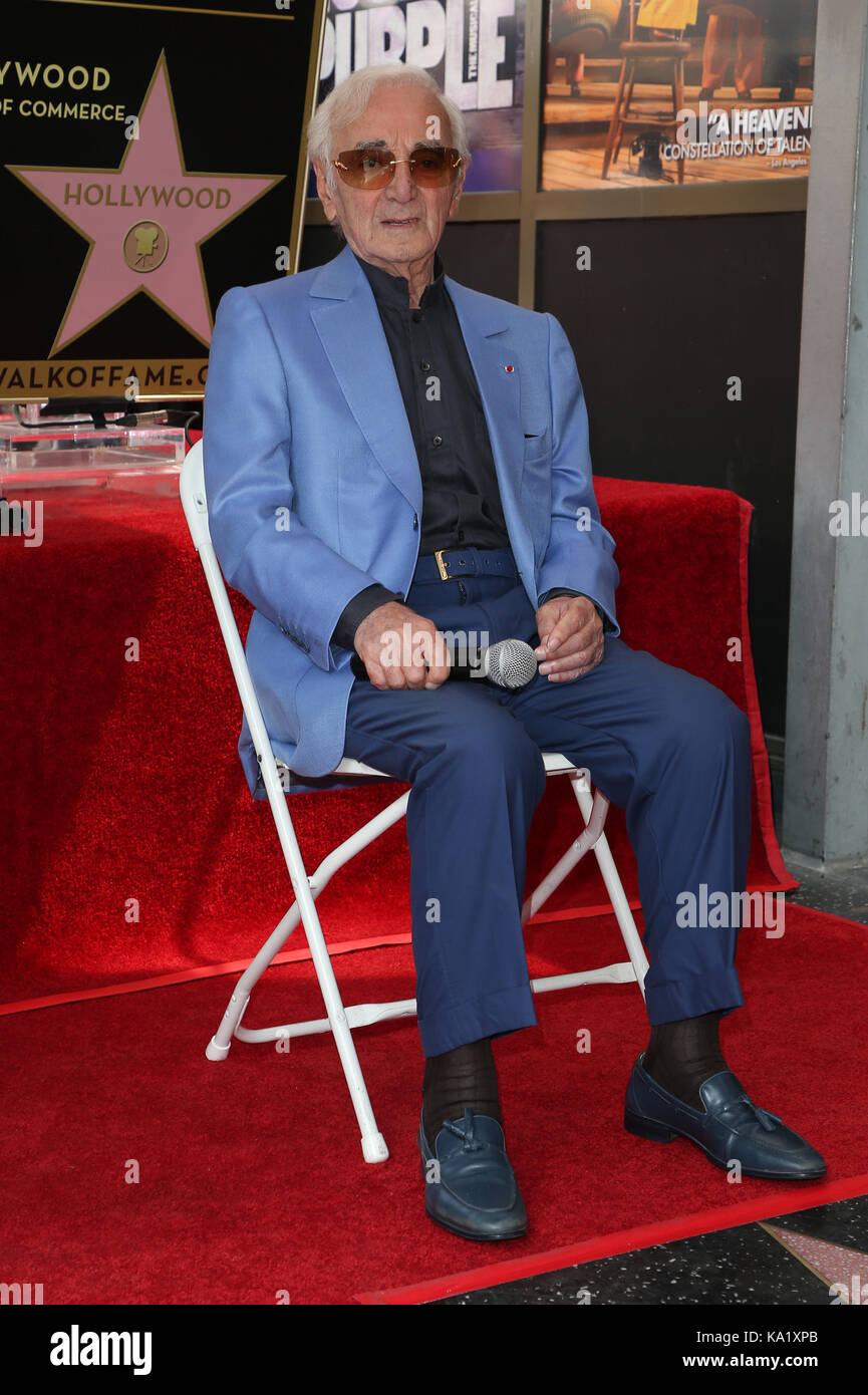Charles Aznavour honoré avec étoile sur le Hollywood Walk of Fame avec : Charles Aznavour où : Hollywood, California, UNITED STATES Quand : 24 août 2017 Credit : fayesvision/wenn.com Banque D'Images Charles Aznavour honoré avec étoile sur le Hollywood Walk of Fame avec : Charles Aznavour où : Hollywood, California, UNITED STATES Quand : 24 août 2017 Credit : fayesvision/wenn.com Banque D'Images