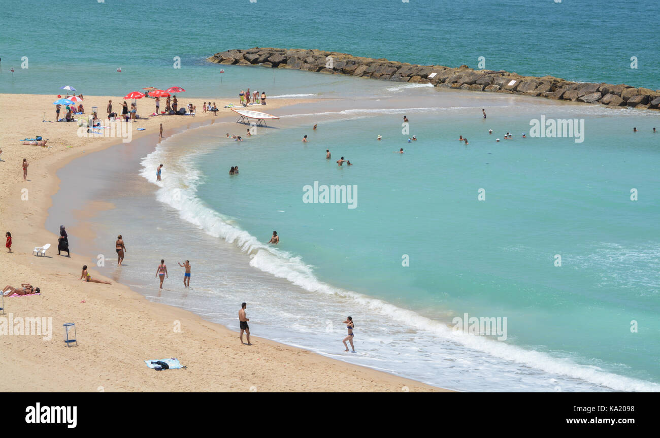 La plage méditerranéenne à Ashkelon, en Israël. Banque D'Images