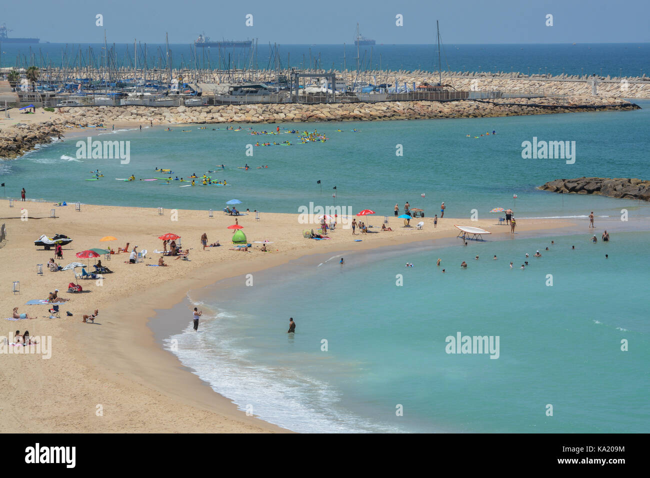 La plage méditerranéenne à Ashkelon, en Israël. Banque D'Images