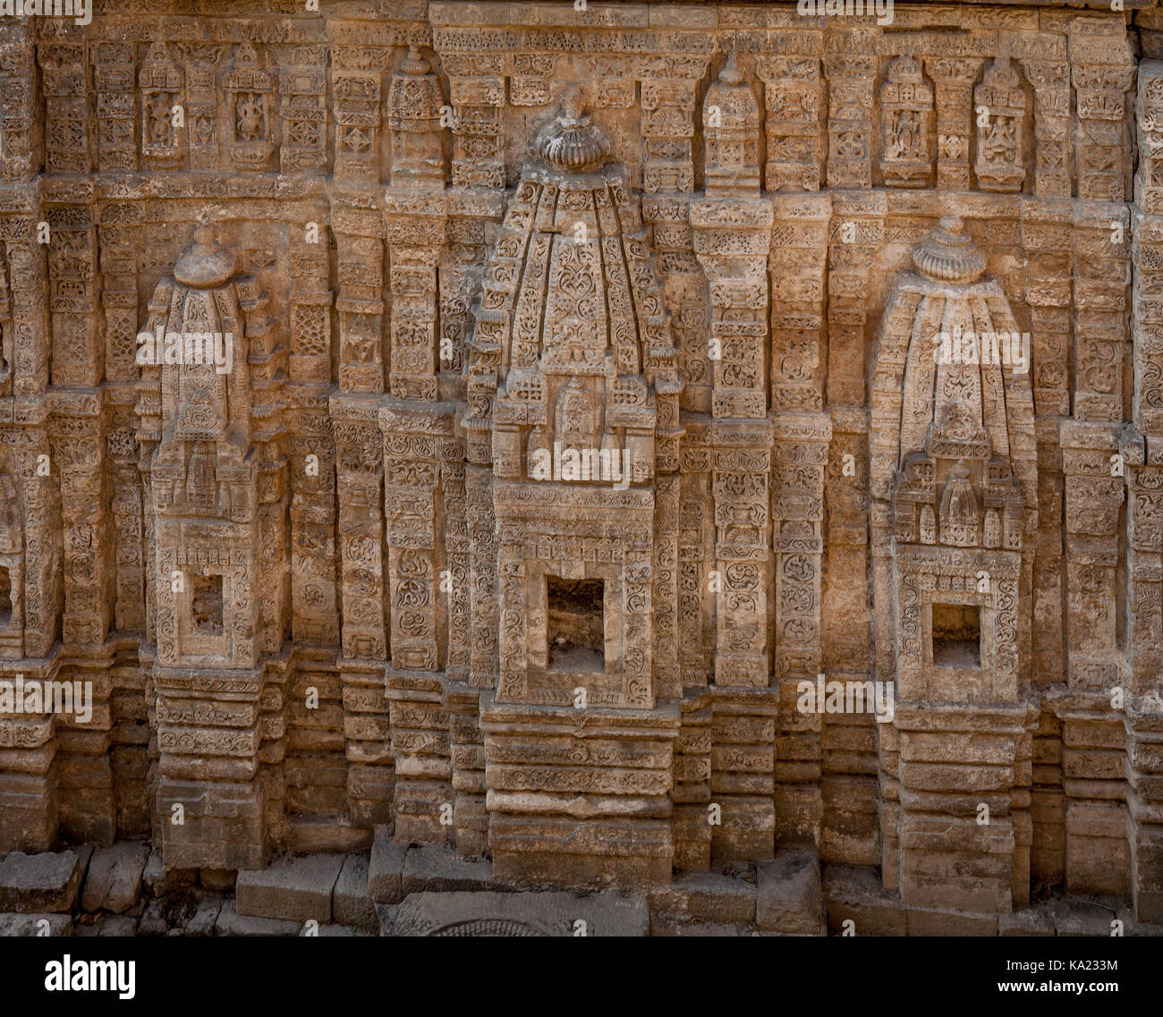 Détail sur le mur de fort près de kangra ville de Kangra, sans personnes. ruiné Lakshmi Narayan temple. Banque D'Images