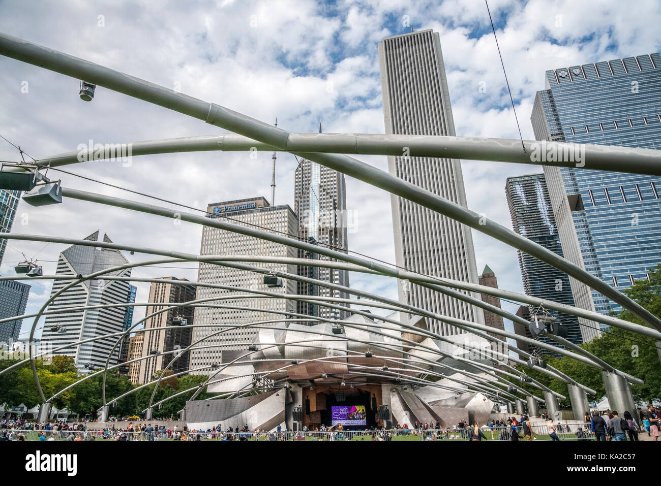 Chicago, des scènes de rue à Chicago's Millennium Park Banque D'Images