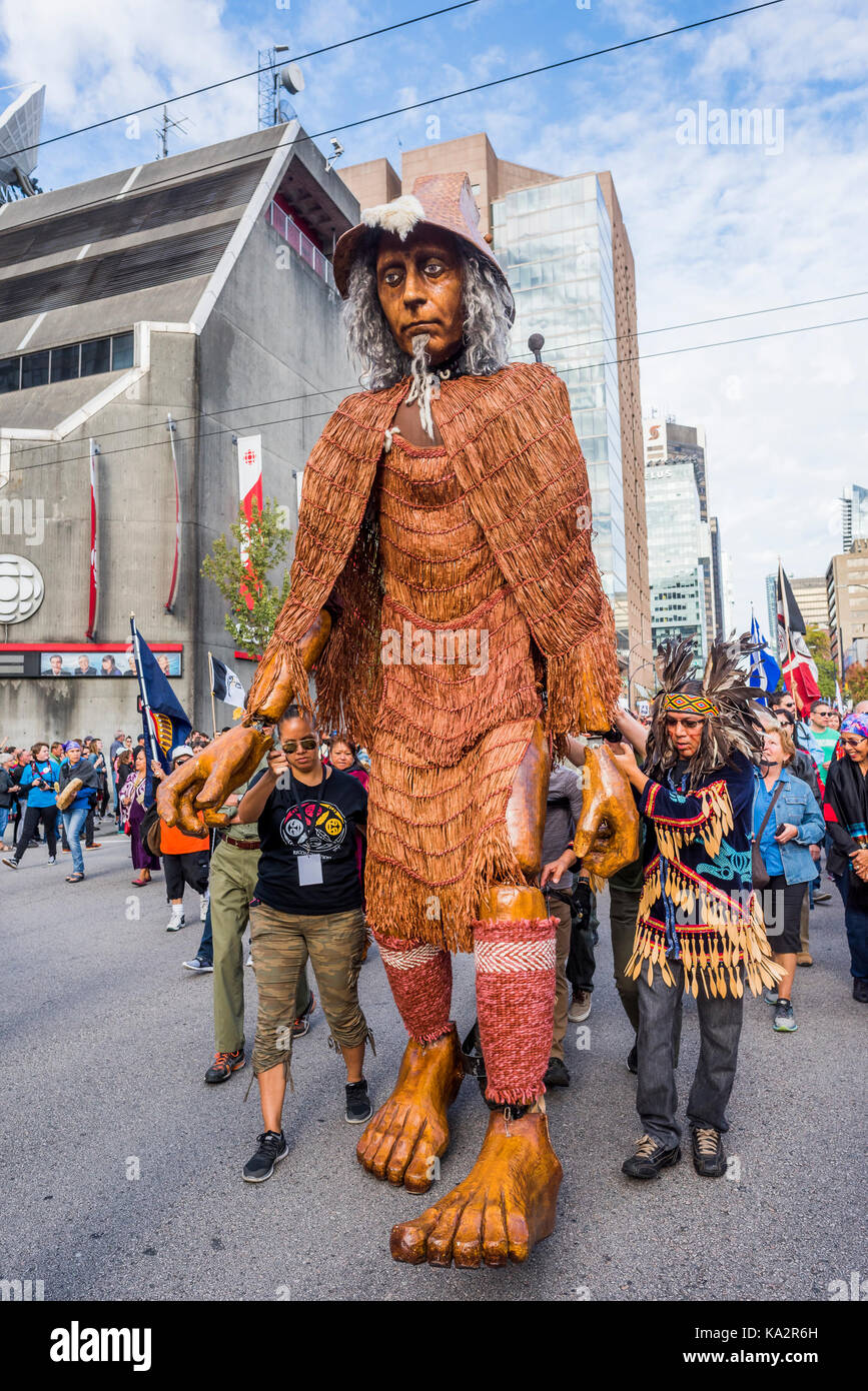 Vancouver, Canada. Sep 24, 2017. Marche pour la réconciliation, Vancouver, Colombie-Britannique, Canada. Crédit : Michael Wheatley/Alamy Live News Banque D'Images