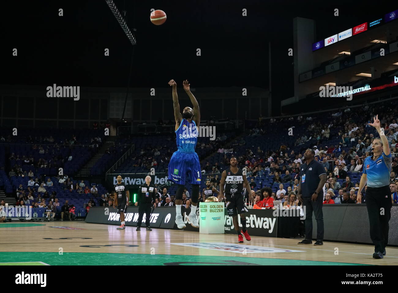 Londres, Angleterre, Royaume-Uni. 24 septembre 2017. huit équipes défis mutuellement pour betway british basketball all-stars championnat au o2 : crédit voir li/Alamy live news Banque D'Images