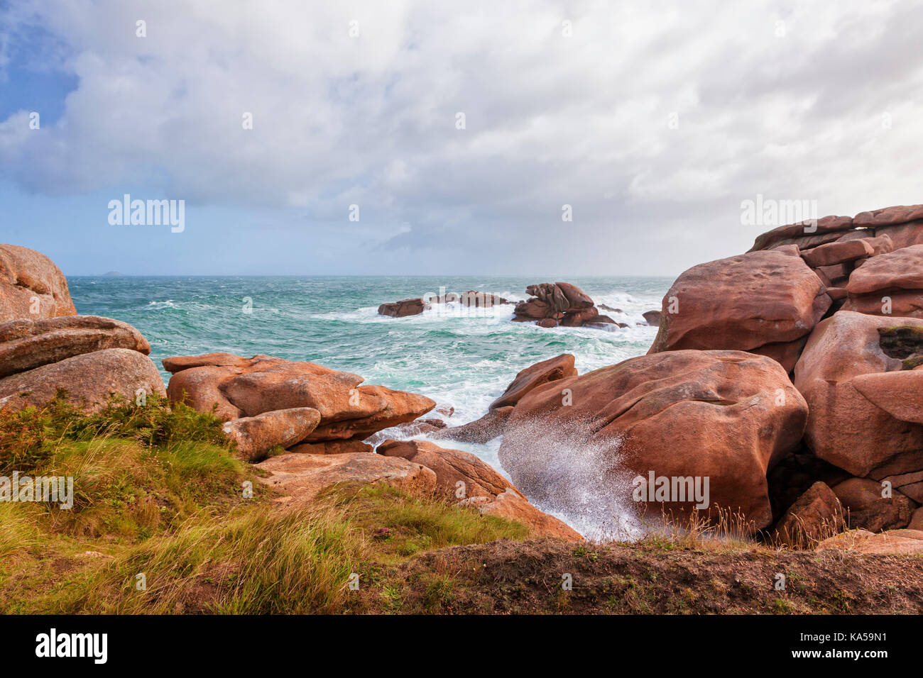 Cote de granit rose en bretagne Banque de photographies et d’images à ...