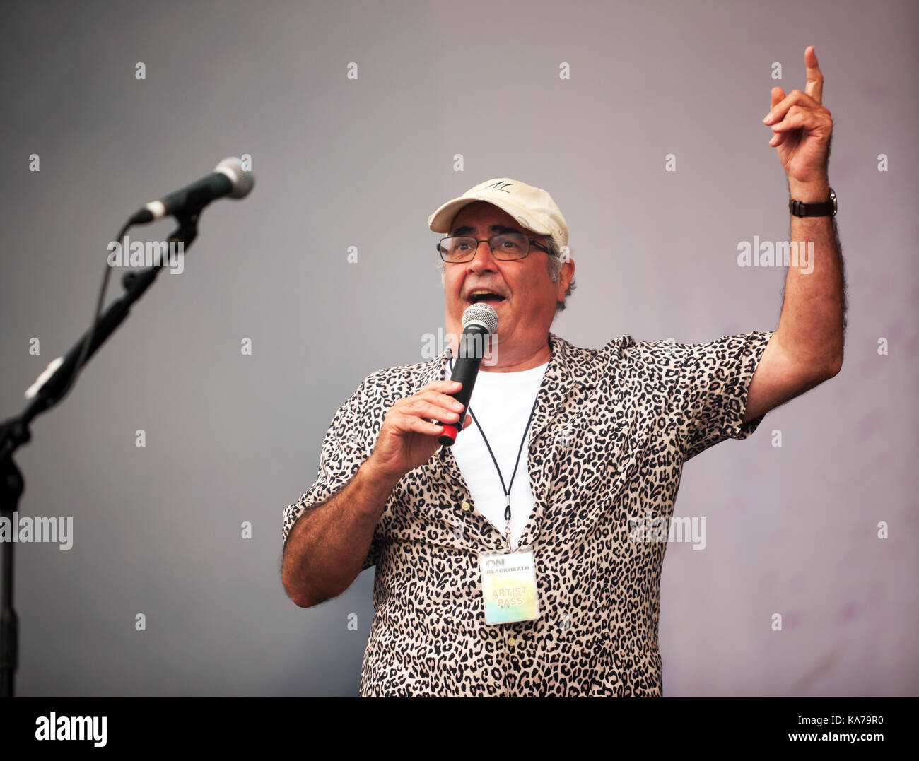 Garçon, danny baker présentation du soir agit sur la scène principale, au deuxième jour de la fête de la musique 2017 onblackheath Banque D'Images