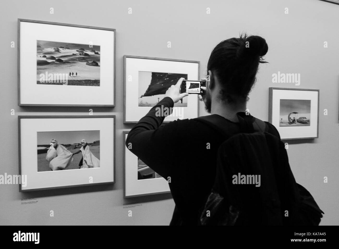 Fondation Henri CARTIER-BRESSON présente "traverser" une exposition de photos par Raymond Depardon, Paris, France Banque D'Images
