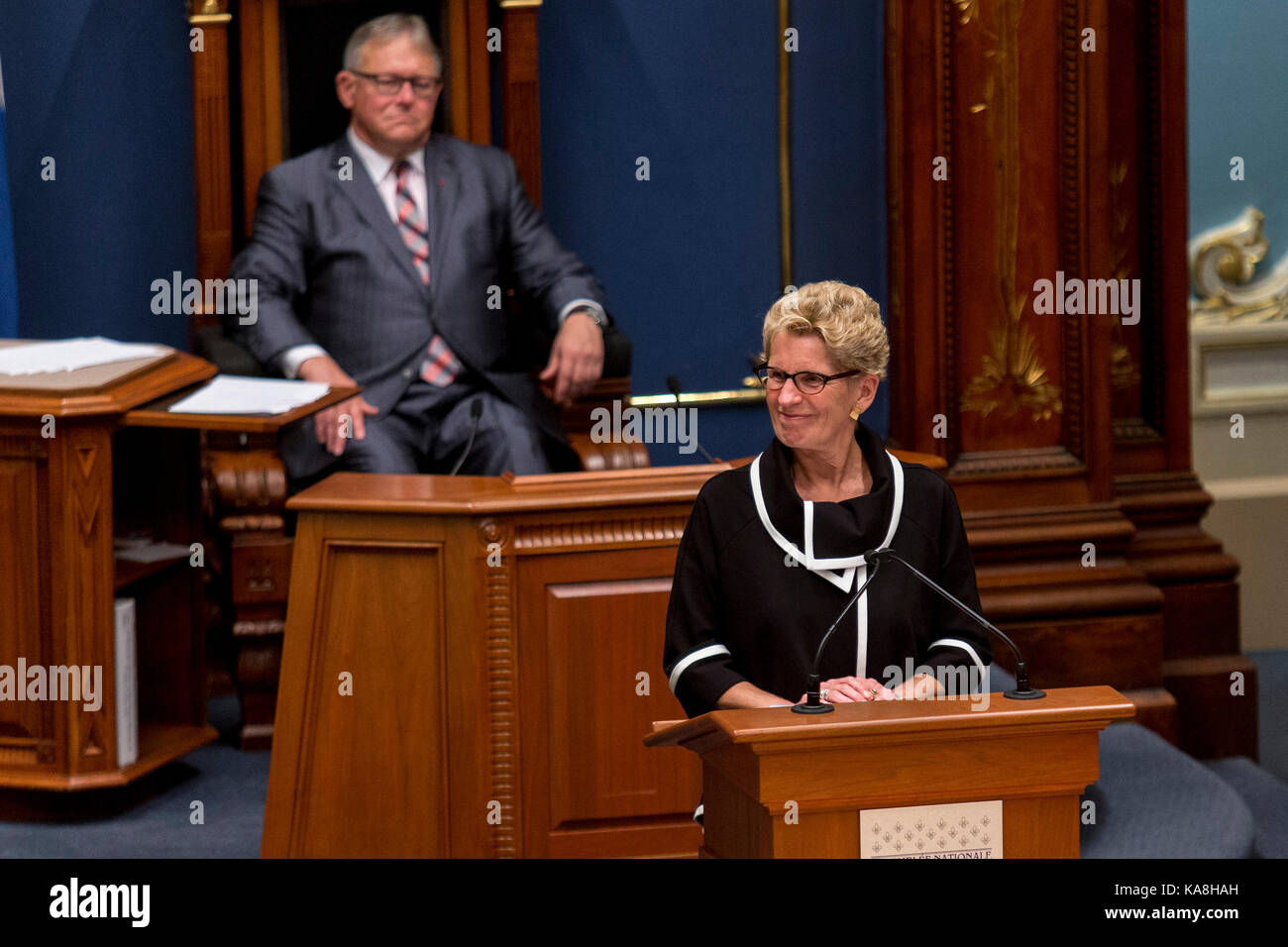 Le premier ministre de l'Ontario, Kathleen Wynne, prend la parole à l'Assemblée nationale à Québec le 21 septembre 2017. Banque D'Images