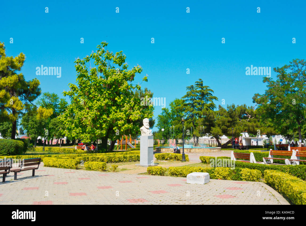 Parc de la ville, avec Hristo Botev memorial, Pomorie, Bulgarie Banque D'Images