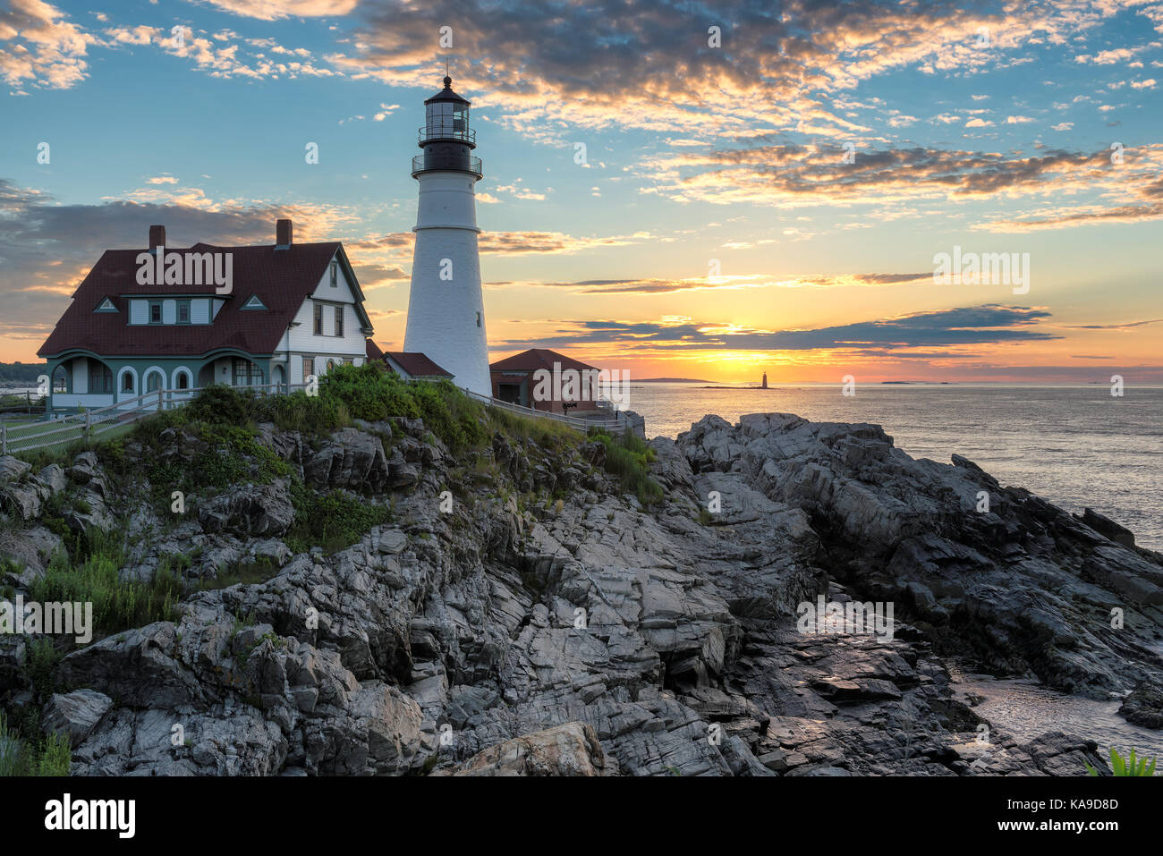Portland head lighthouse au lever du soleil à cape elizabeth, Maine, USA. Banque D'Images