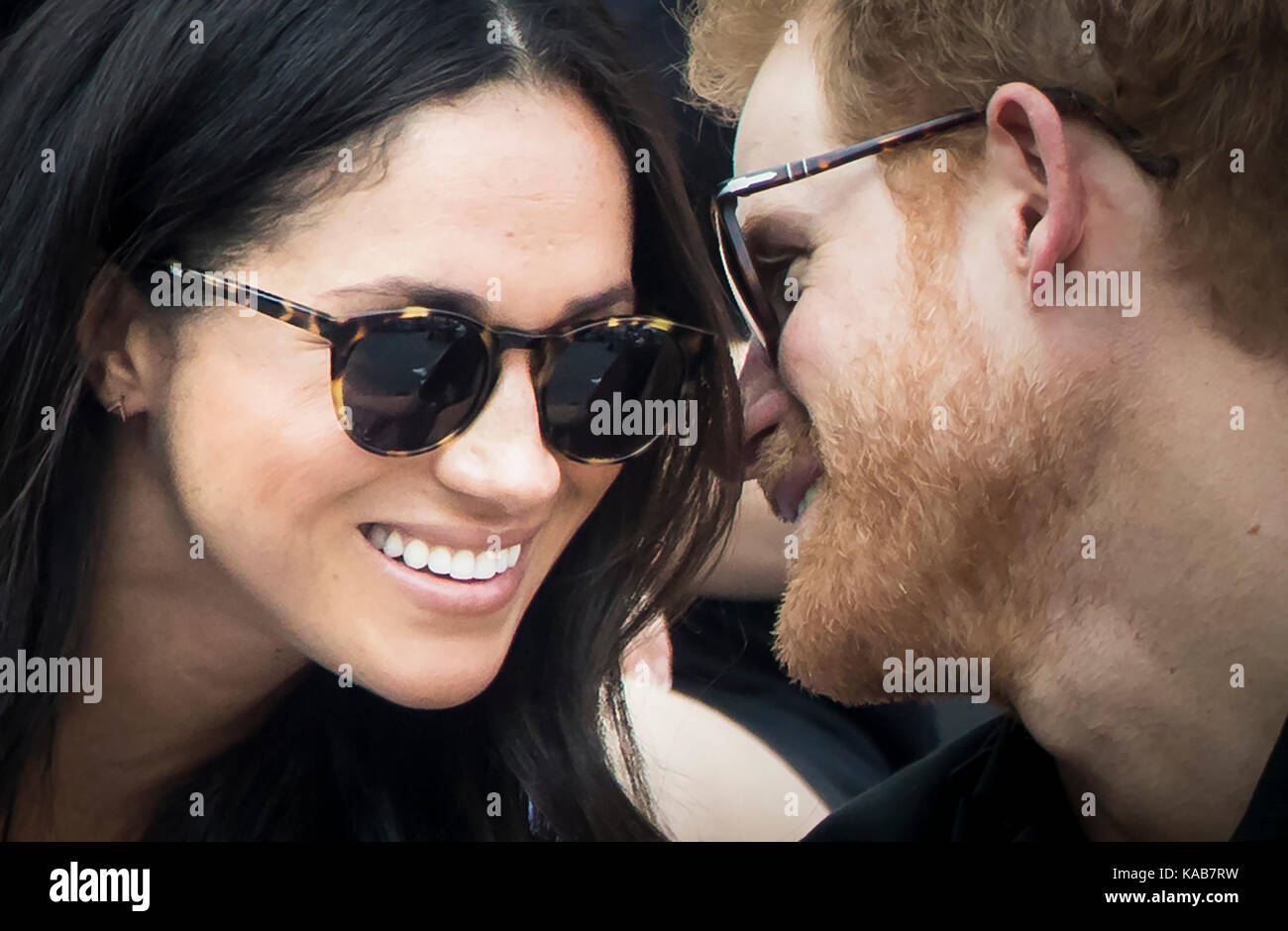 Le prince Harry et Meghan markle regarder le tennis en fauteuil roulant à l'Invictus Games 2017 à Toronto, Canada. Banque D'Images