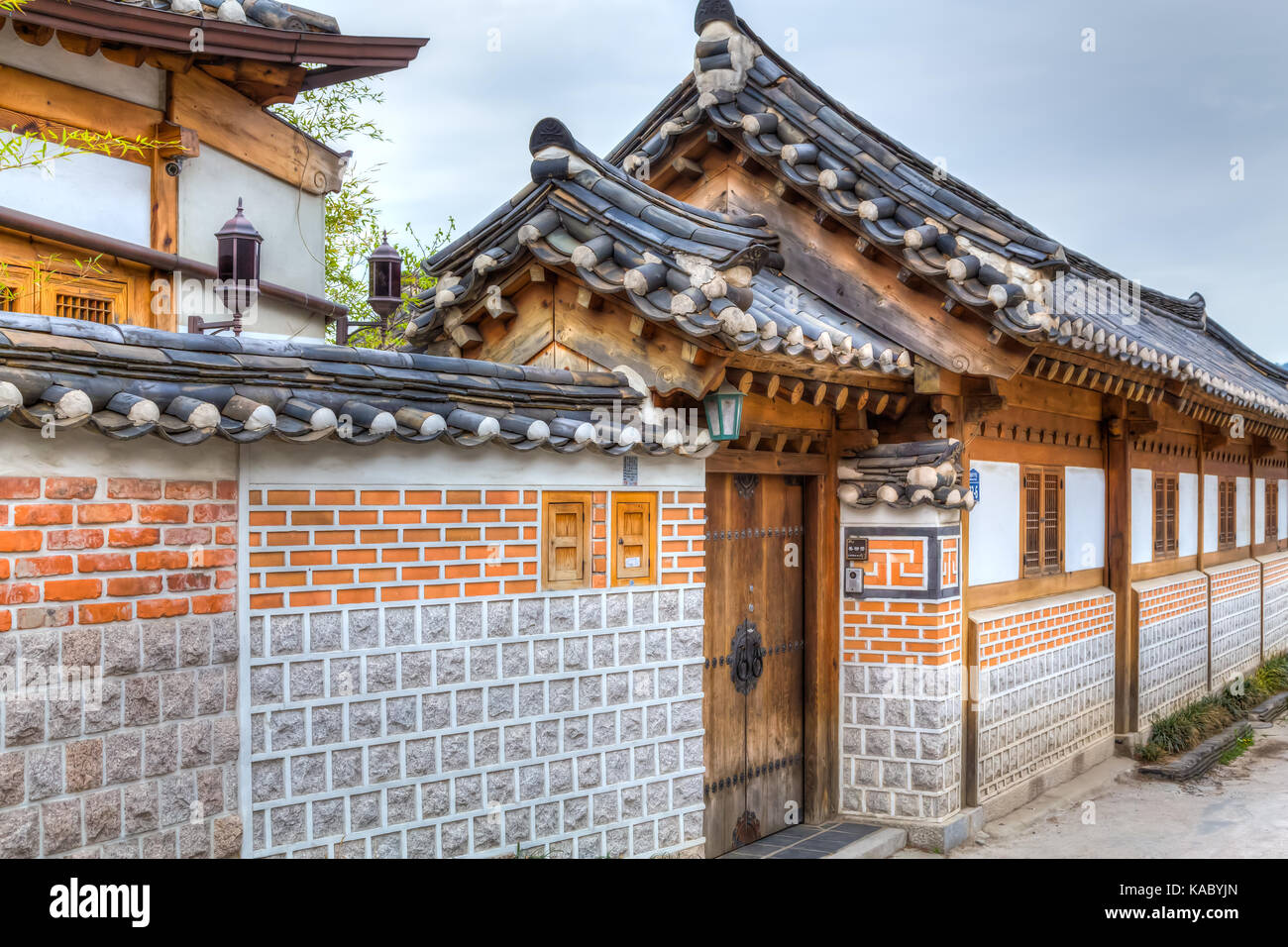 L'architecture unique dans les bâtiments dans le village de Bukchon Hanok, Séoul, Corée du Sud, en Asie. Banque D'Images
