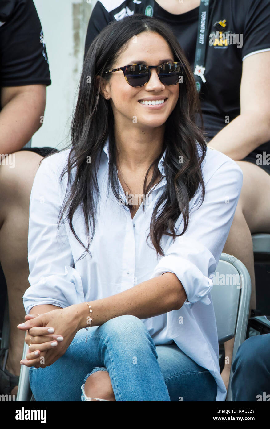 Meghan markle regarde un match de tennis en fauteuil roulant en 2017 invictus games à Toronto, au Canada. Banque D'Images