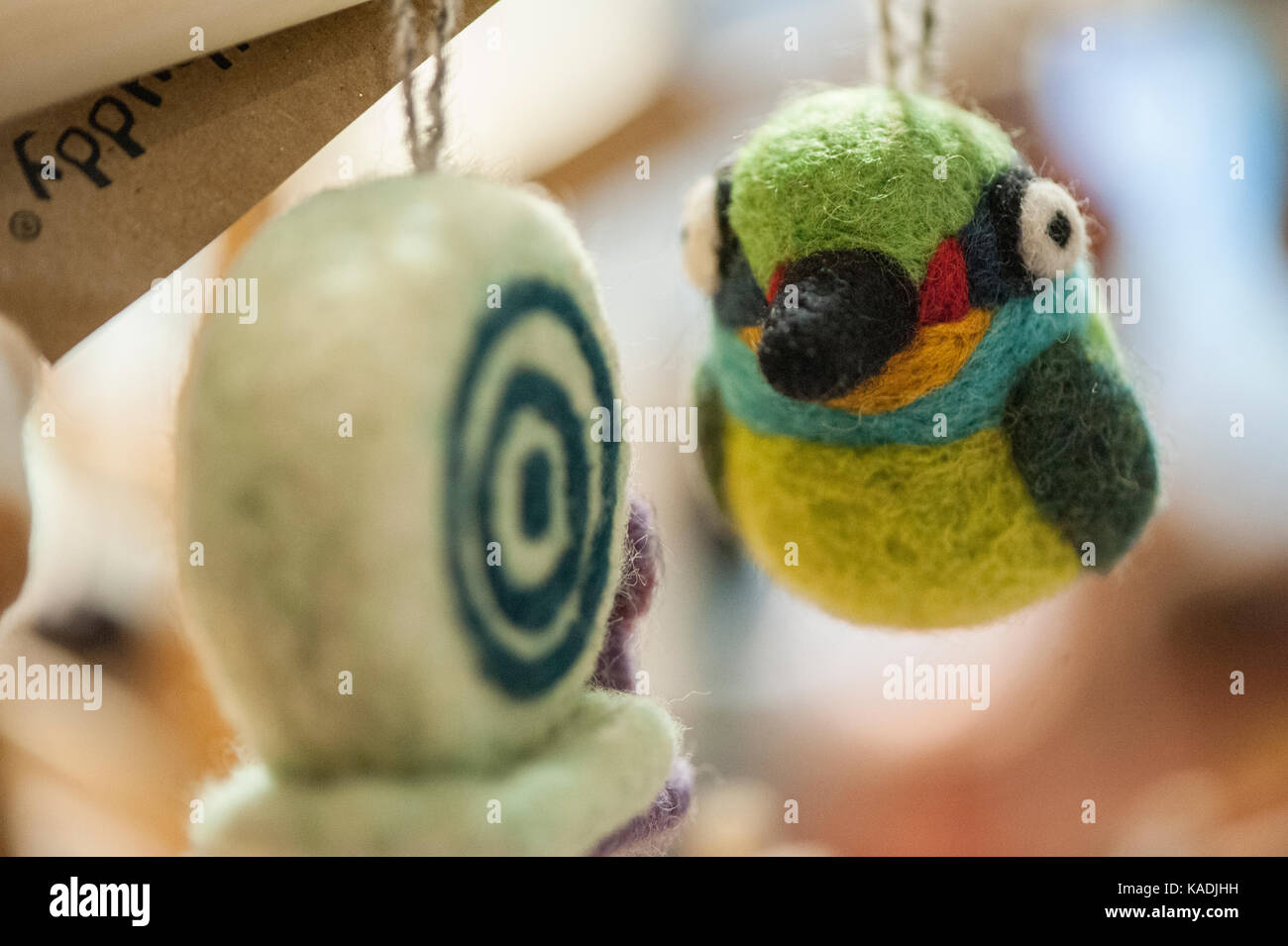 Queens, ny - 23 septembre : woolbuddies kit vendu au monde. Ces maker faire utiliser une aiguille feutrage technique pour faire les créatures. Banque D'Images