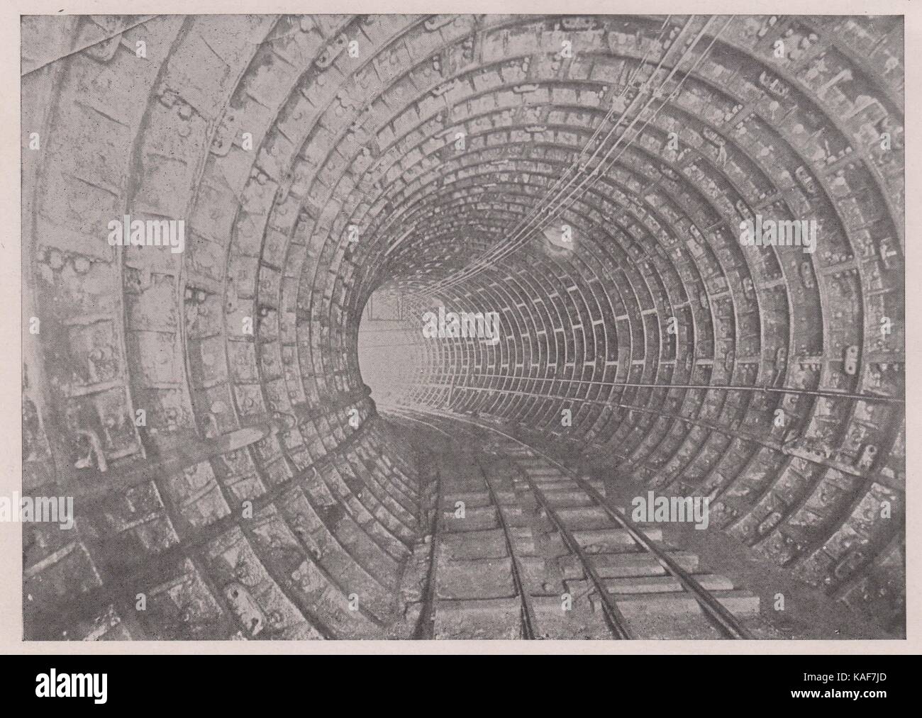 Hudson River Tunnel, construit par le système d'Hudson and Manhattan. La construction début septembre, 1874. Officiellement ouvert Mar… Banque D'Images