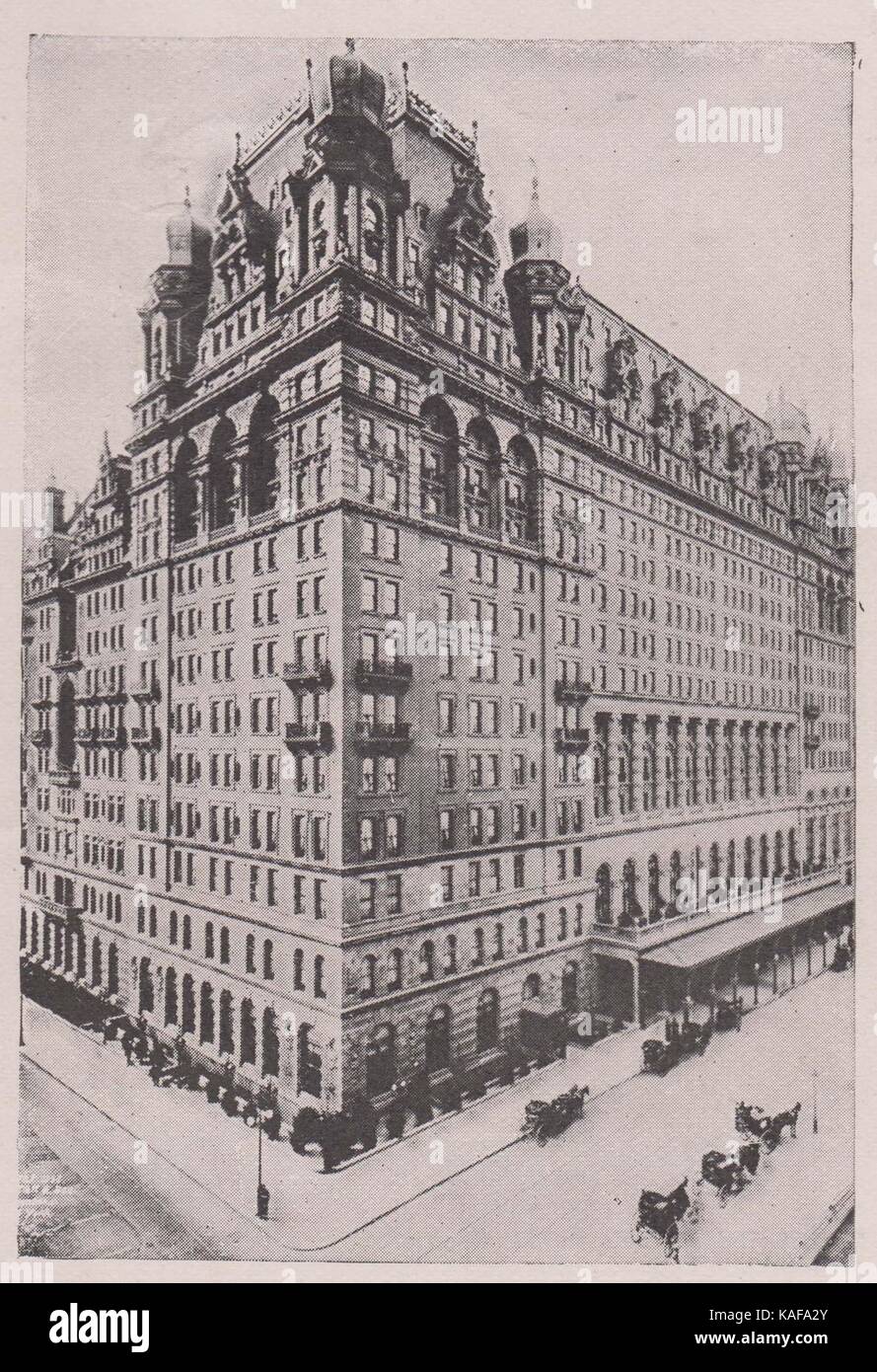 Hôtel Waldorf-Astoria, sur la Cinquième Avenue, entre les 33e et 34e Rues. 314 pieds de haut ; 1 400 chambres ; plus célèbre en Amérique latine Banque D'Images
