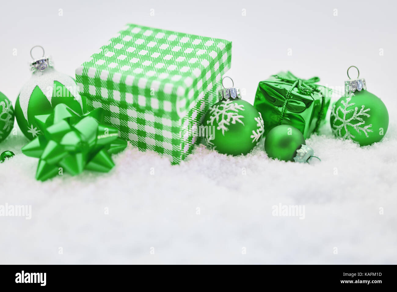 Décoration fond de Noël vert pour la carte ou la bannière Banque D'Images Décoration fond de Noël vert pour la carte ou la bannière Banque D'Images