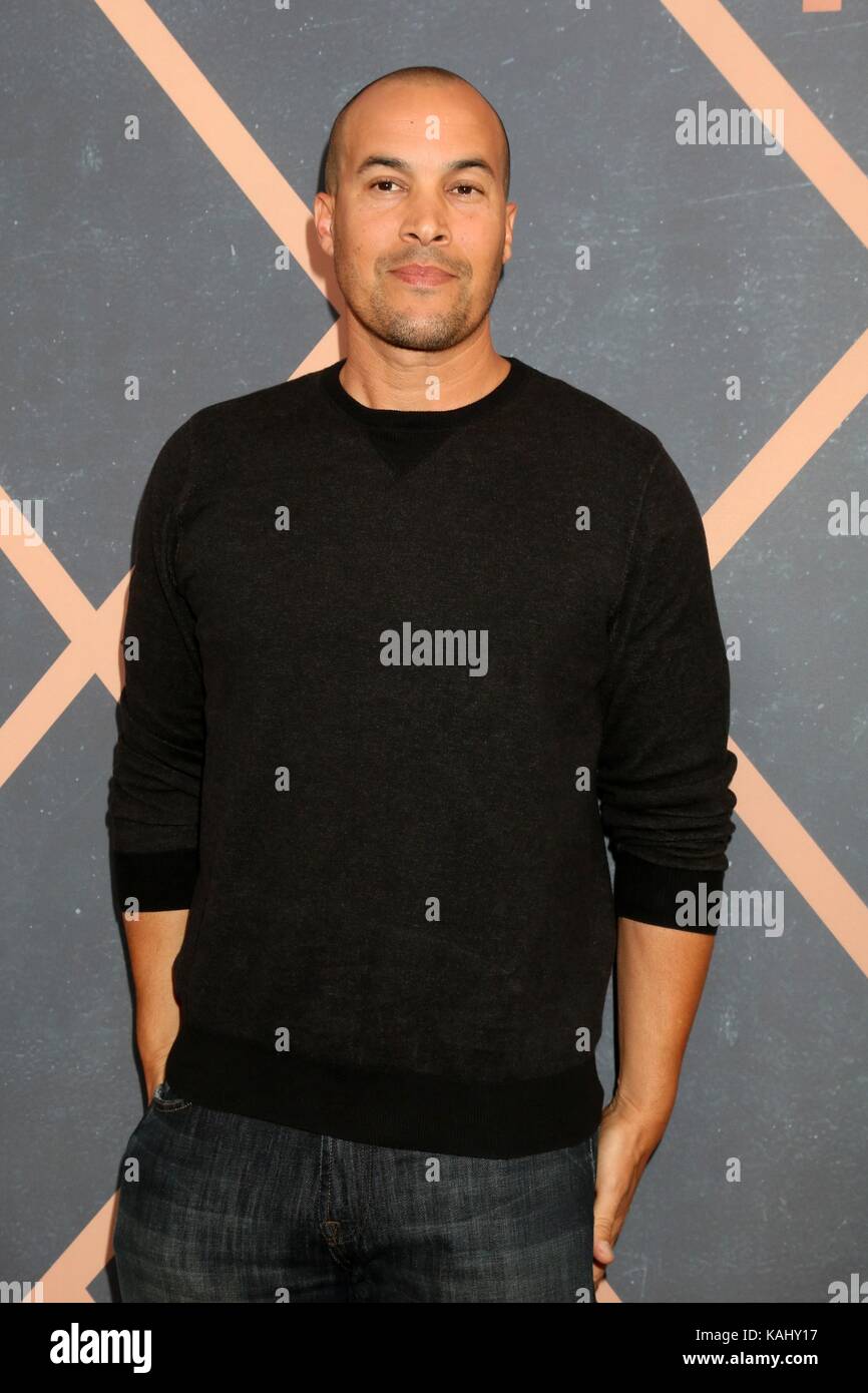 Coby bell devant le hall des arrivées pour la Fox automne parti, la capture de West Hollywood, los angeles, ca septembre 25, 2017. Photo par : Priscilla grant/everett collection Banque D'Images