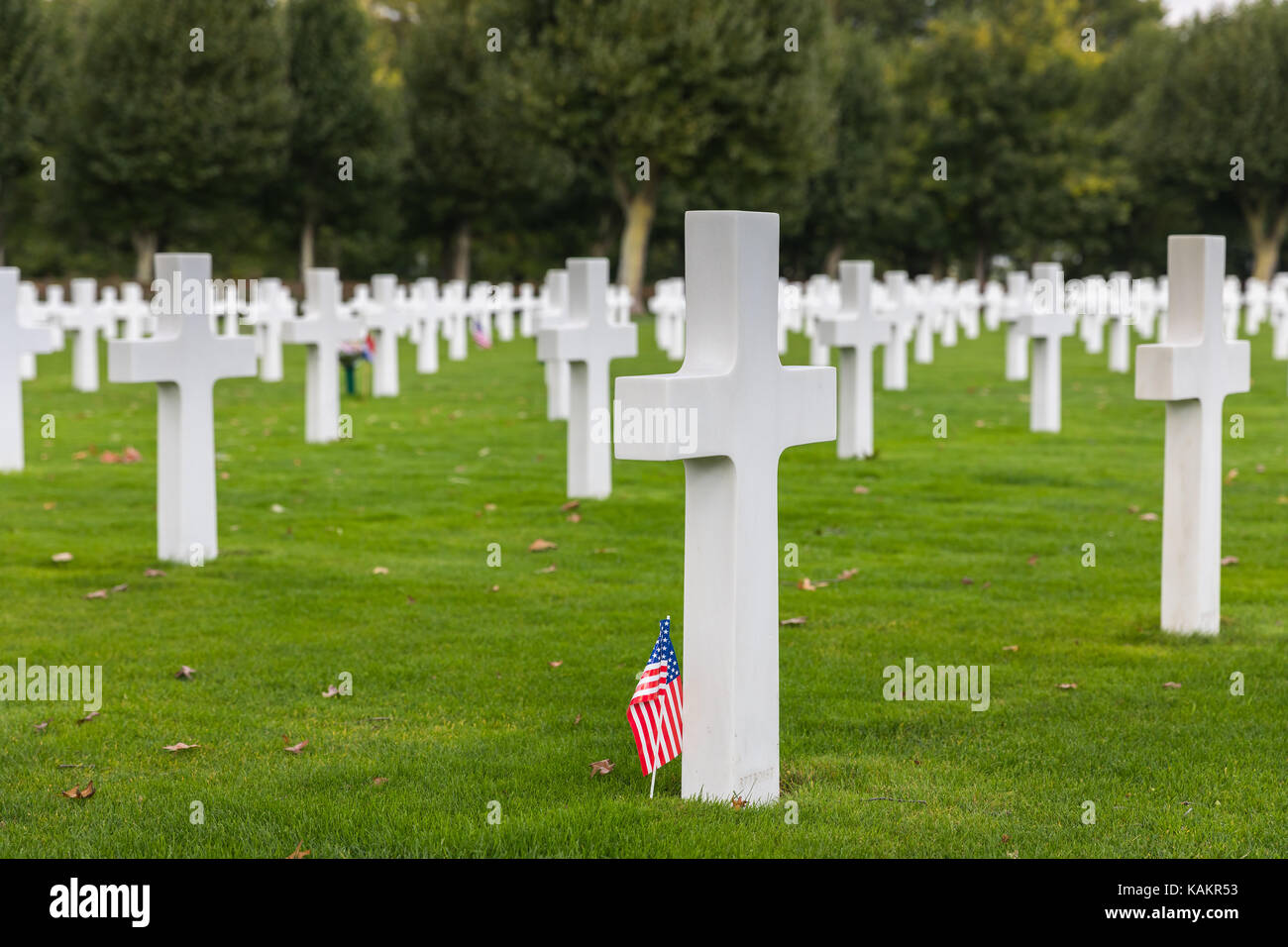 La deuxième guerre mondiale, Pays-Bas american cemetery and memorial (en néerlandais : amerikaanse begraafplaats margraten) est un cimetière militaire qui se trouve dans le village o Banque D'Images