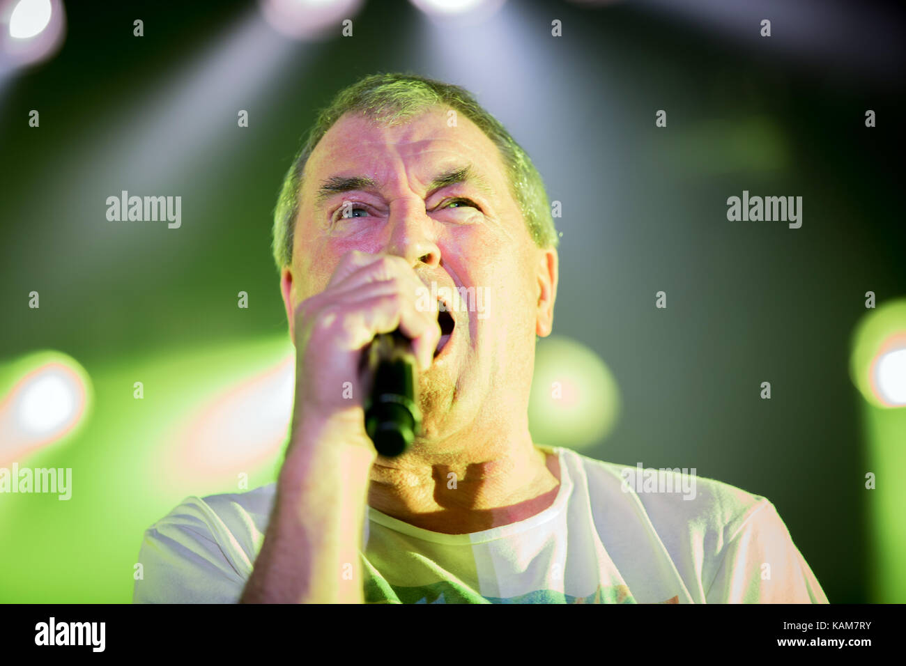Le groupe de rock anglais Deep Purple joue un concert à Grieghallen à Bergen. Le chanteur et compositeur Ian Gillan est photographié en direct sur scène. Norvège, 05/02 2014. Banque D'Images