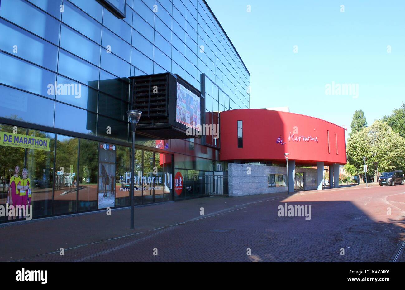 E 'Harmonie', grand concert-hall et le théâtre à Leeuwarden, capitale de la Frise, aux Pays-Bas. Banque D'Images