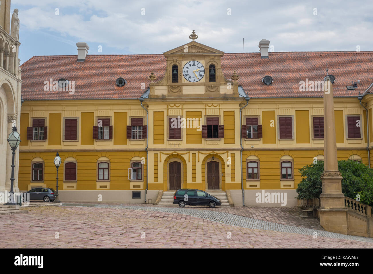 La Hongrie, Pécs, place de la cathédrale & Archives Banque D'Images