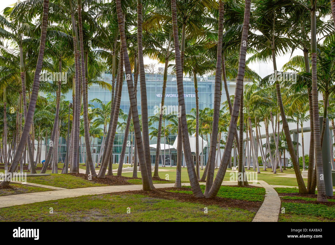 Miami Beach, en Floride. centre nouveau monde, South Beach. Banque D'Images