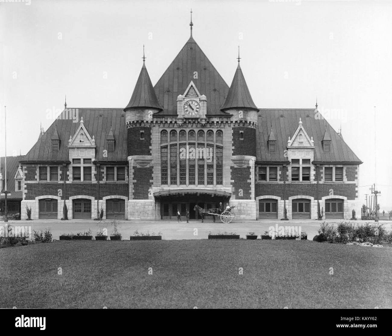 La gare Union Station et Nouveau Palais, C.P.R., Québec, QC, 1916 17 Banque D'Images