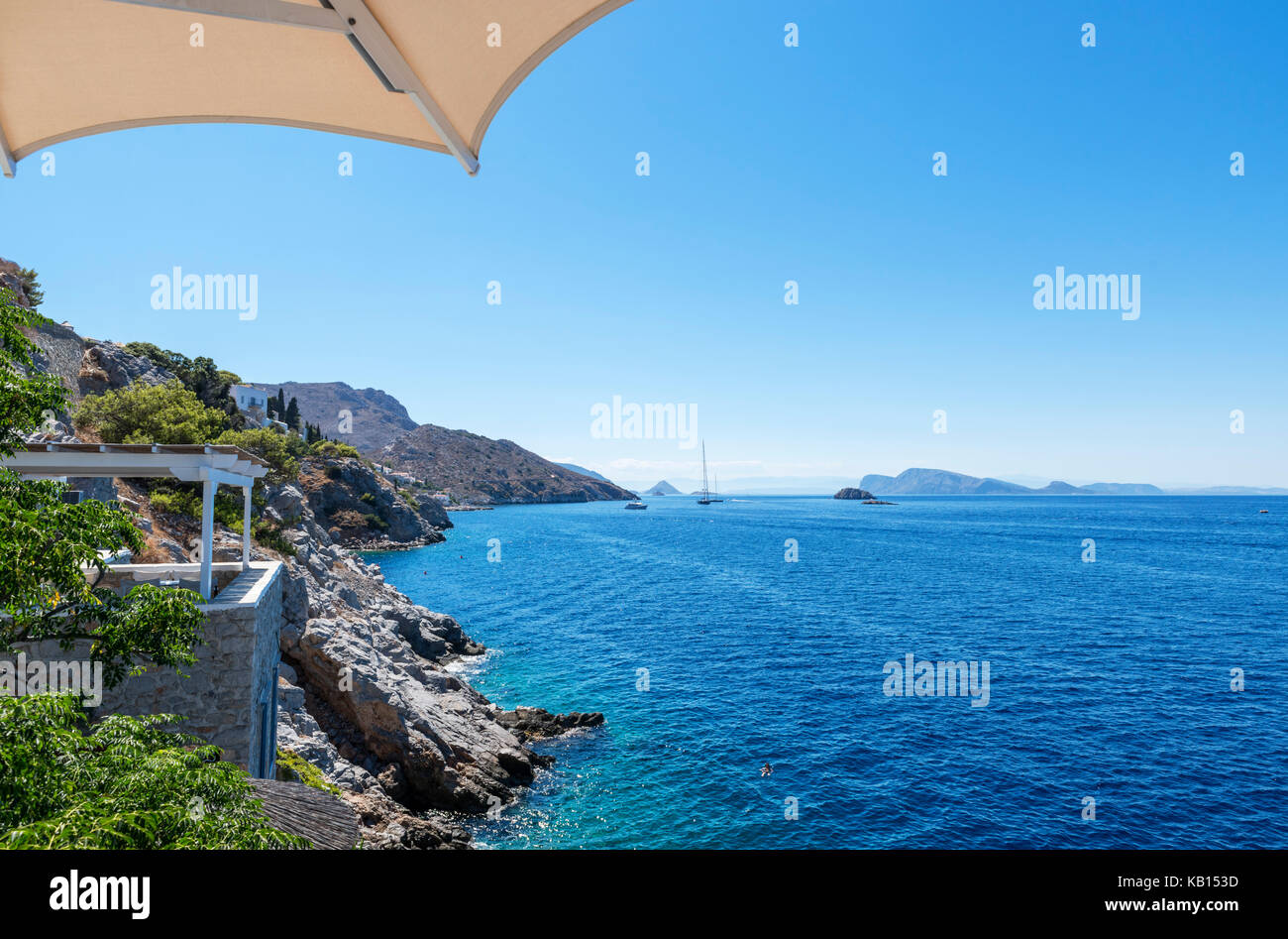 Côte nord à l'ouest de la ville d''Hydra, Hydra, îles saroniques, Grèce Banque D'Images
