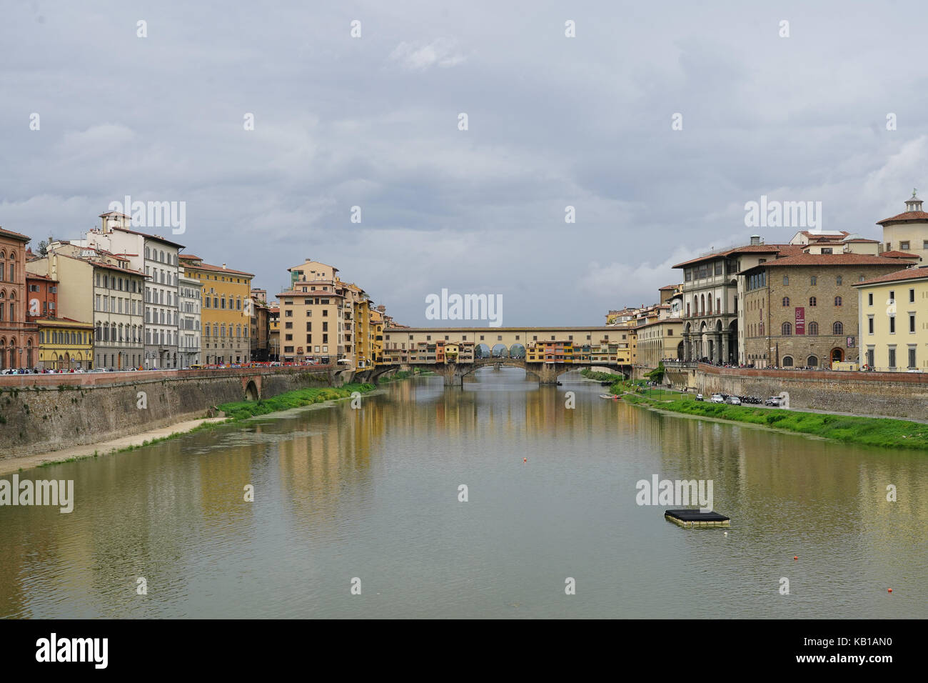 Une vue générale de la Puente Vecchio à Florence en Italie. à partir d'une série de photos de voyage en Italie. photo date : lundi, 18 septembre 2017. photo cred Banque D'Images