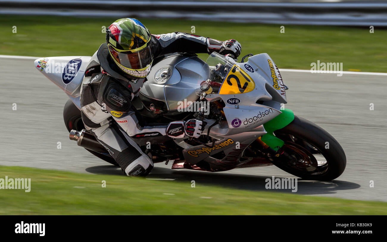 Coureurs de British Superbike Championship à Oulton Park, Angleterre, Royaume-Uni Banque D'Images