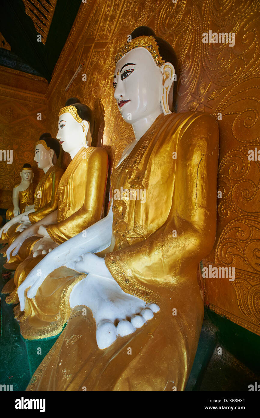 Les statues de bouddha, kyaikthanian, Myanmar, l'Asie, Banque D'Images