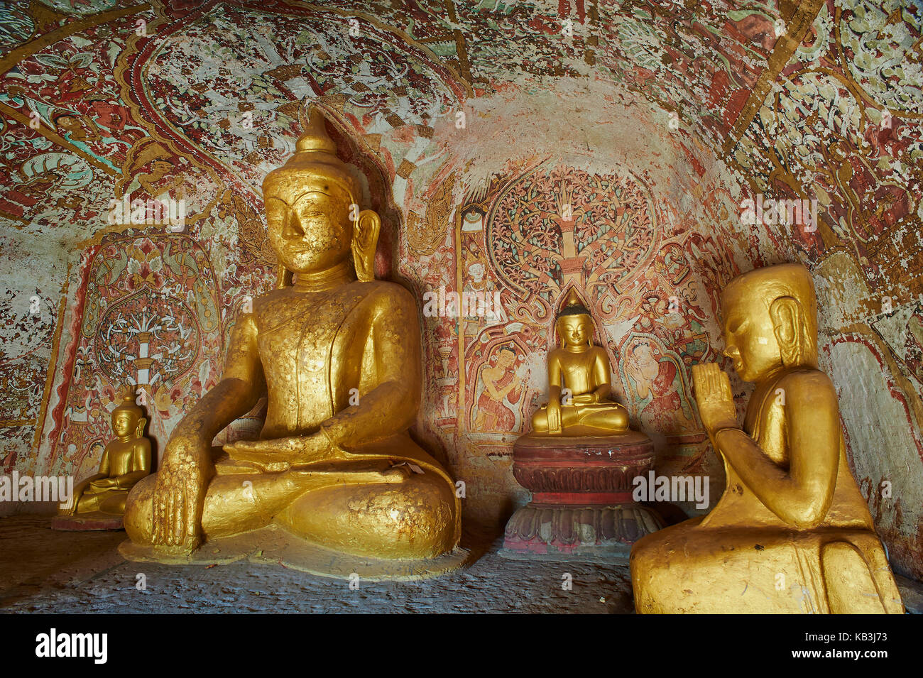 Statues de Bouddha du 15ème siècle, le Myanmar, l'Asie, Banque D'Images