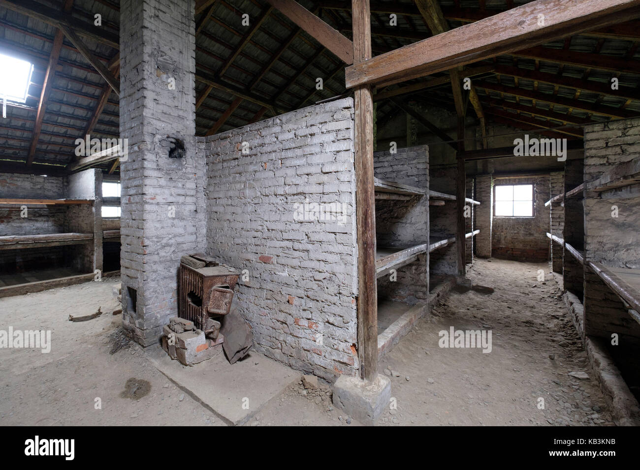 Caserne des prisonniers à Auschwitz II Birkenau camp de concentration nazi de la DEUXIÈME GUERRE MONDIALE, Pologne Banque D'Images