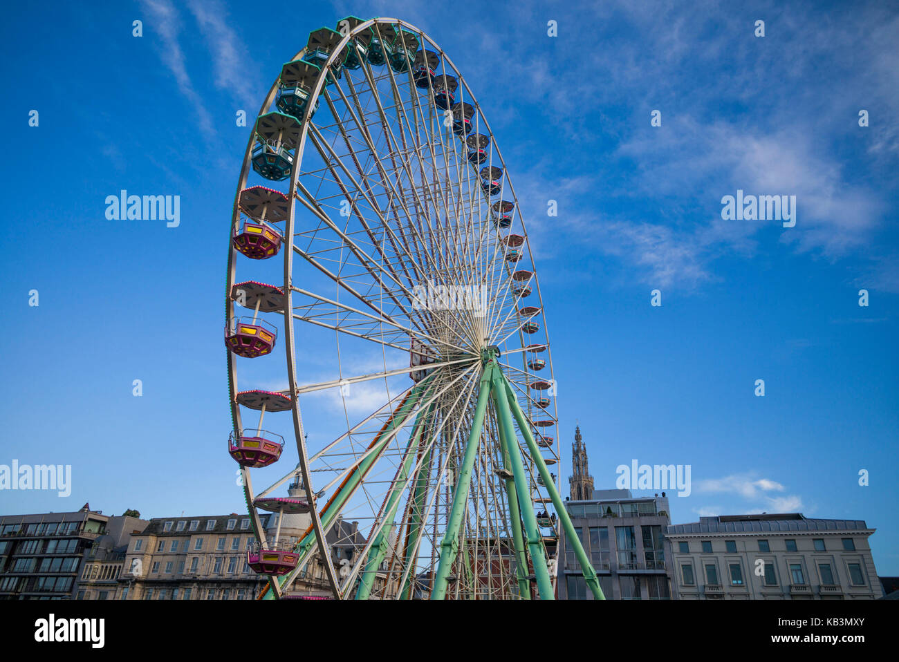 Belgique, Anvers, Anvers, steenplein grande roue Banque D'Images