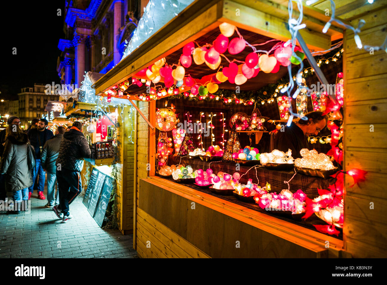 Belgique, Bruxelles, le bourse, des décorations de Noël et marché de Noël Banque D'Images
