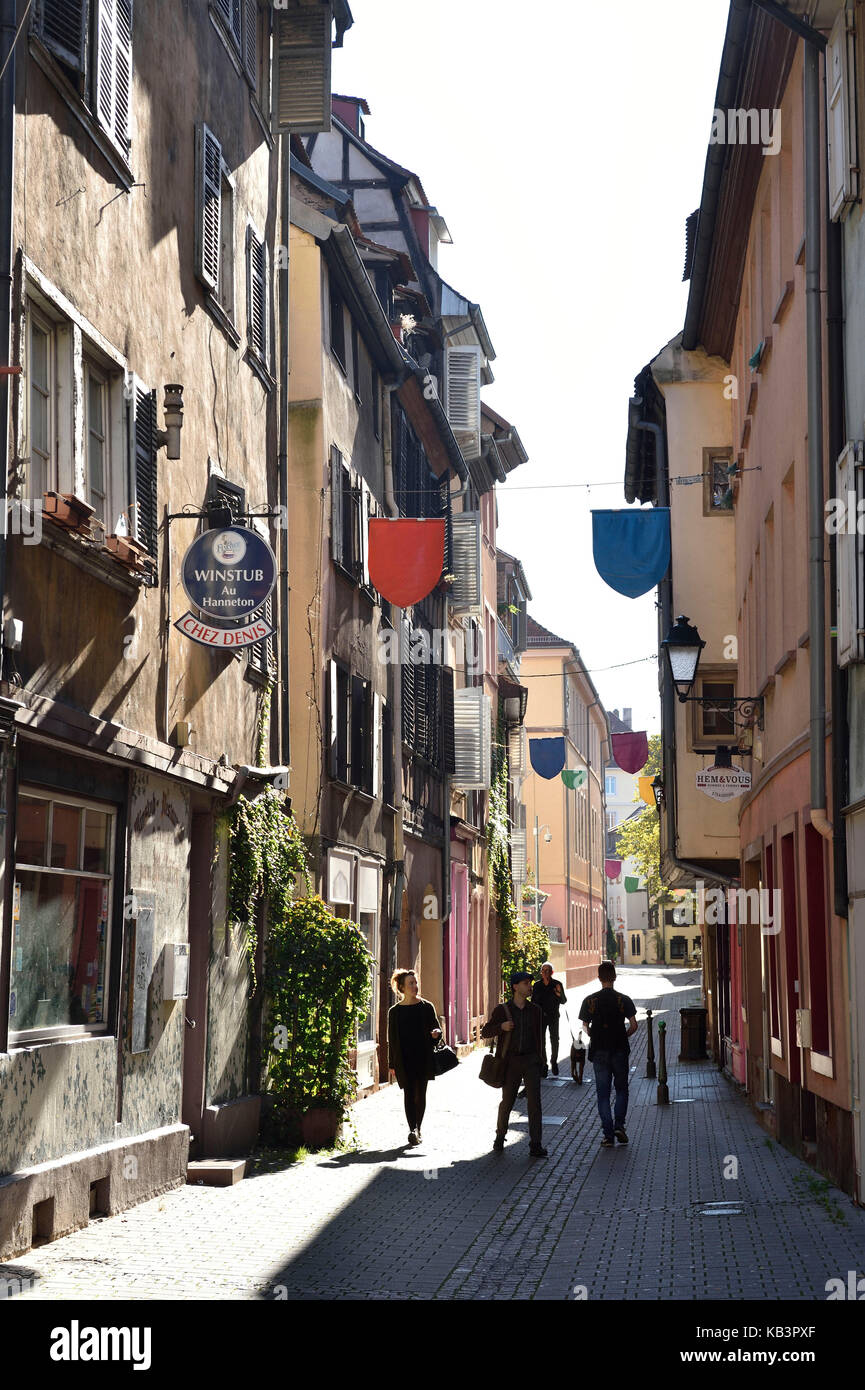 La France, Bas Rhin, Strasbourg, vieille ville classée au patrimoine mondial de l'unesco, quartier krutenau, rue Sainte Madeleine Banque D'Images