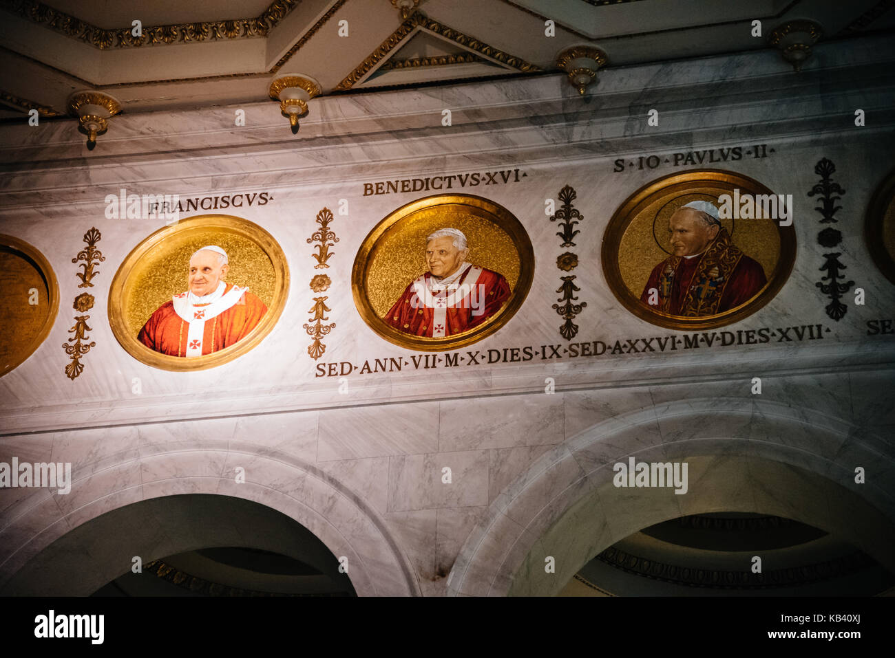 Vue de l'intérieur de Basilique Papale de Saint Paul hors les murs