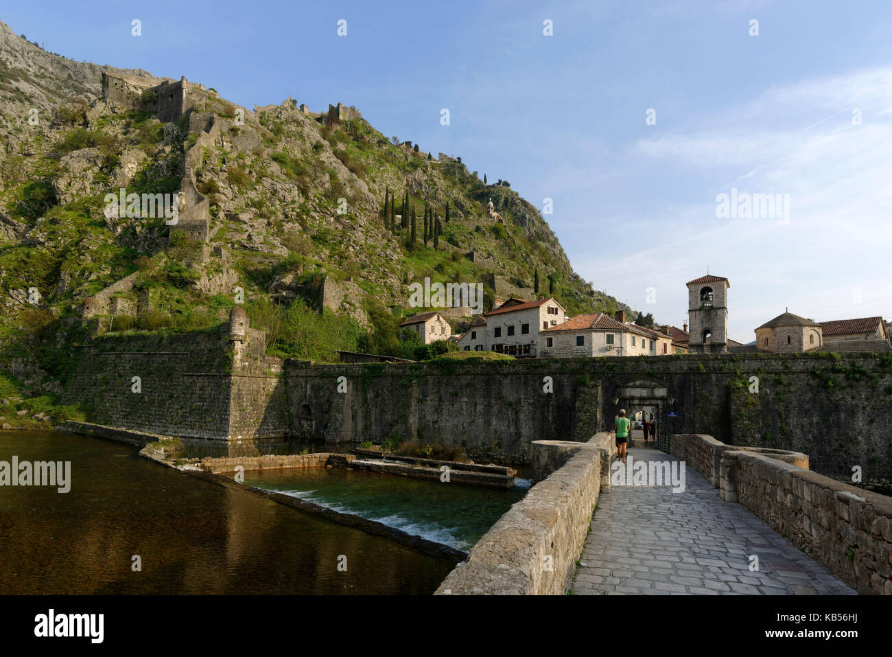 Le Monténégro, côte adriatique, baie de Kotor, vieille ville de Kotor, classée au patrimoine mondial de l'unesco, river gate Banque D'Images