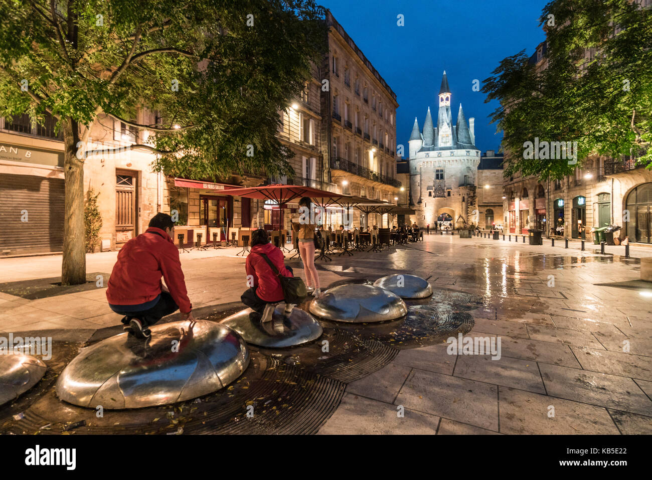 La Fontaine, Place du Palais, Porte Cailhau, Bordeaux, France Banque D'Images