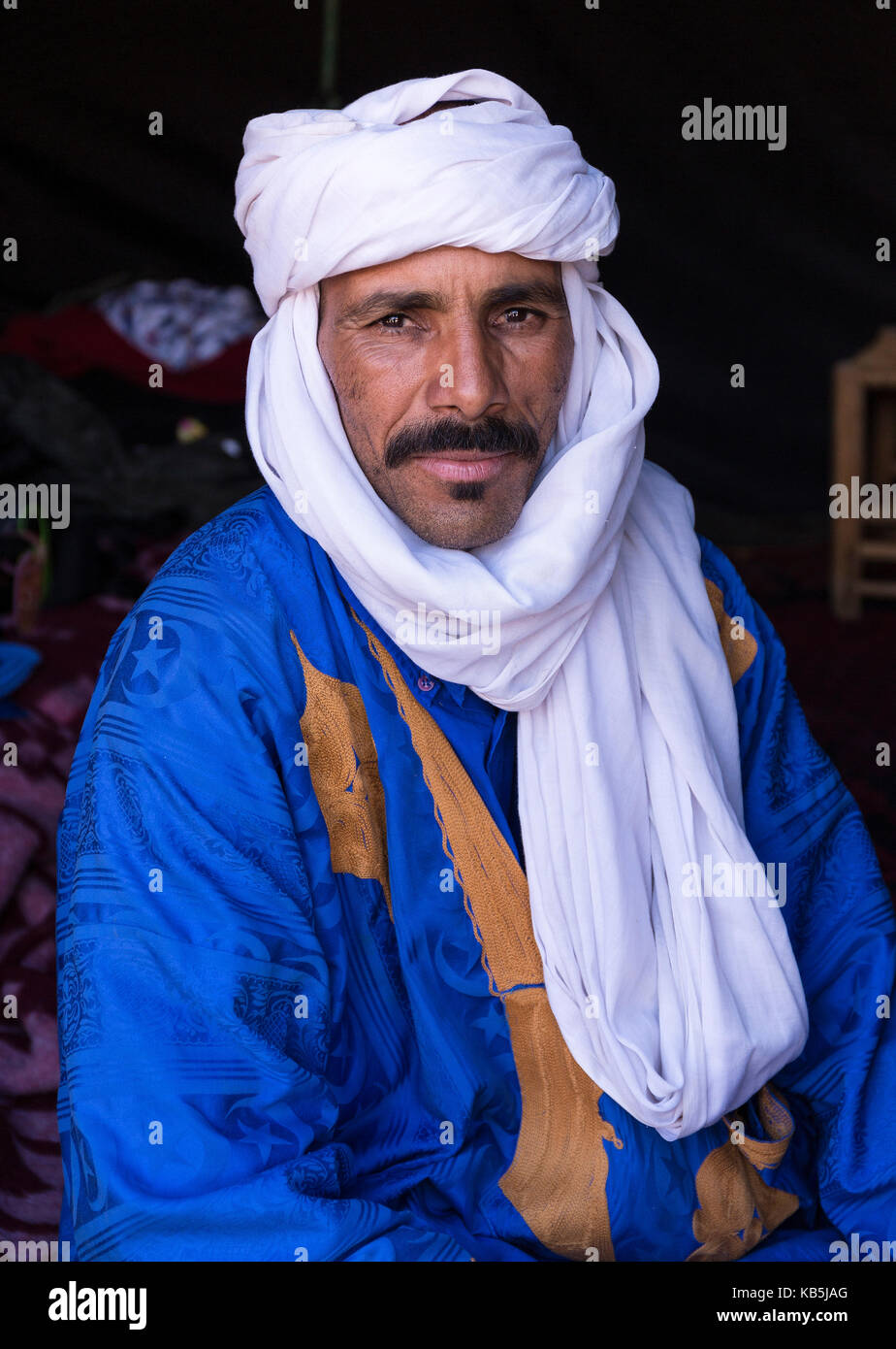 Portrait du chef berbère camel, merzouga, Maroc, Afrique du Nord, Afrique Banque D'Images