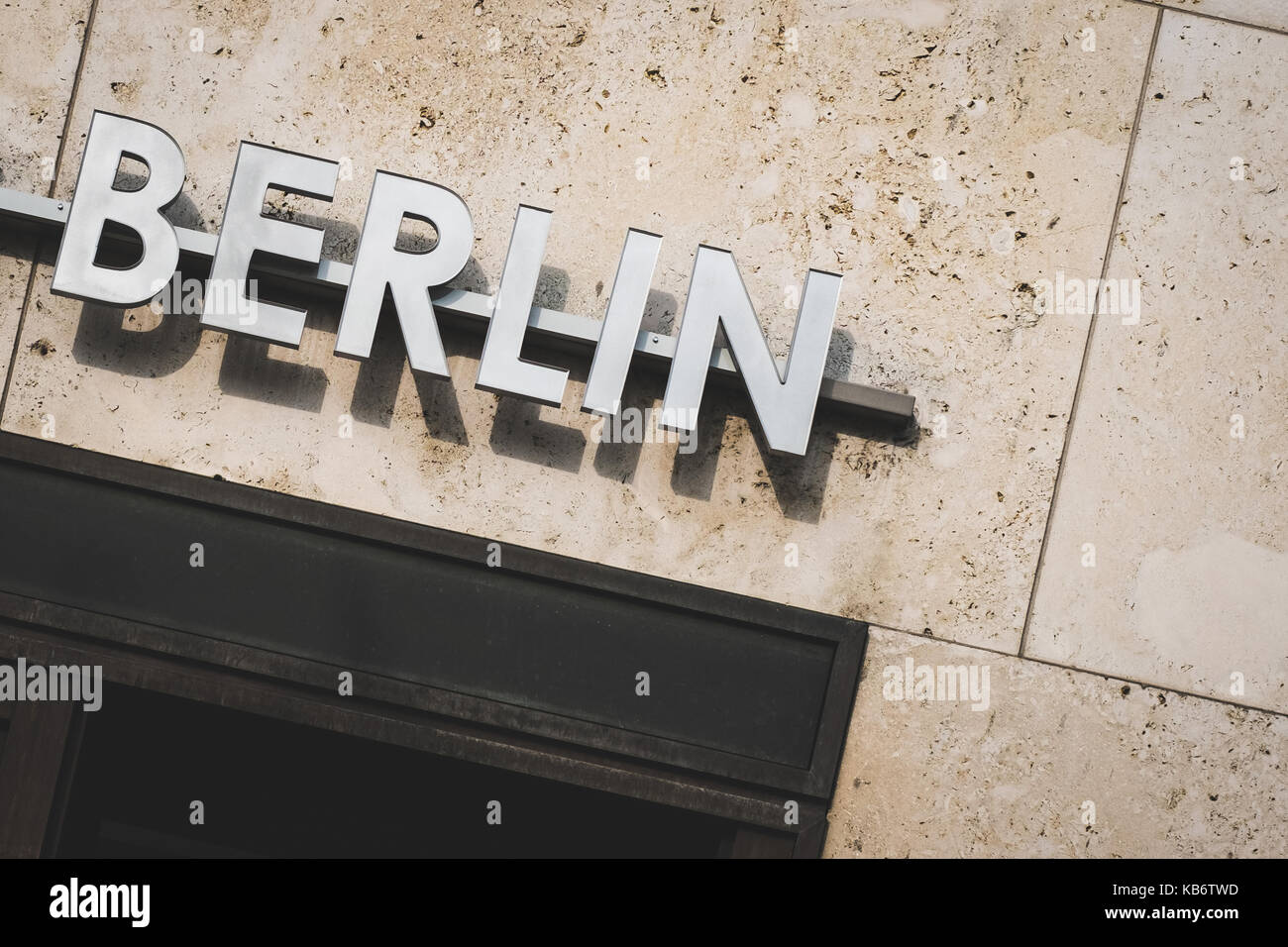 Berlin, les lettres sur le mur - Berlin, texte Banque D'Images