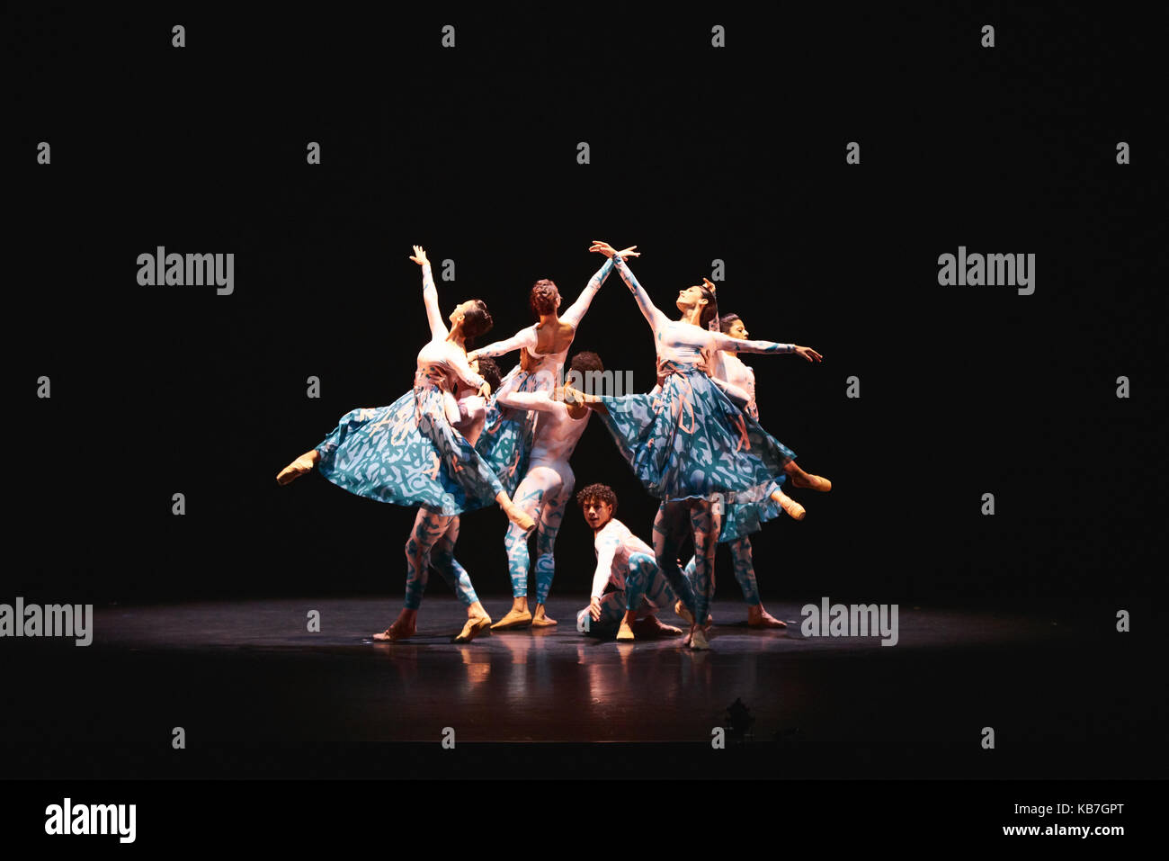 Londres, Royaume-Uni, 26 septembre 2017 - acosta danza présent débuts au Sadler's Wells.© photo danilo moroni Banque D'Images