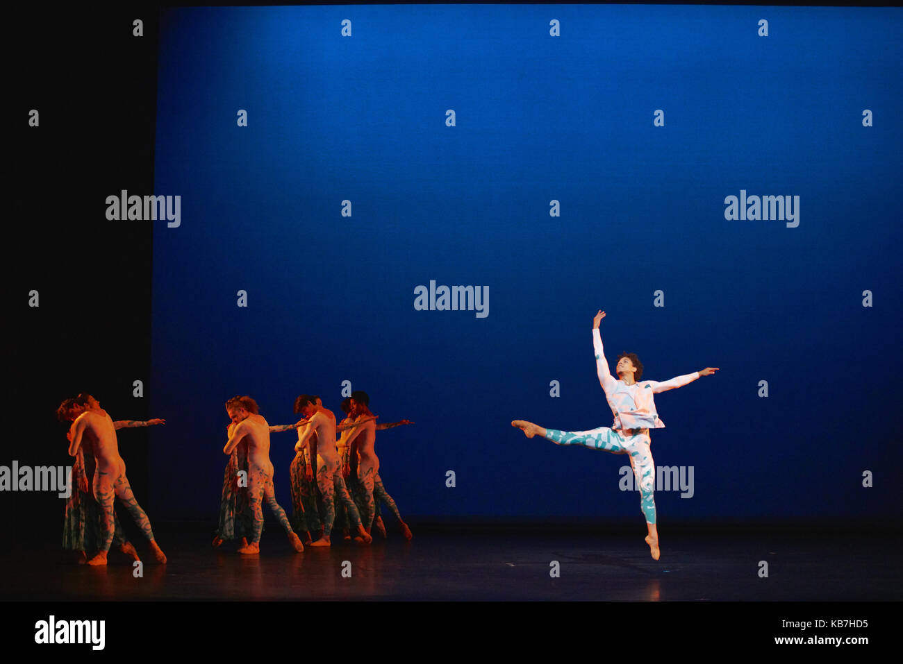 Londres, Royaume-Uni, 26 septembre 2017 - acosta danza présent débuts au Sadler's Wells.© photo danilo moroni Banque D'Images