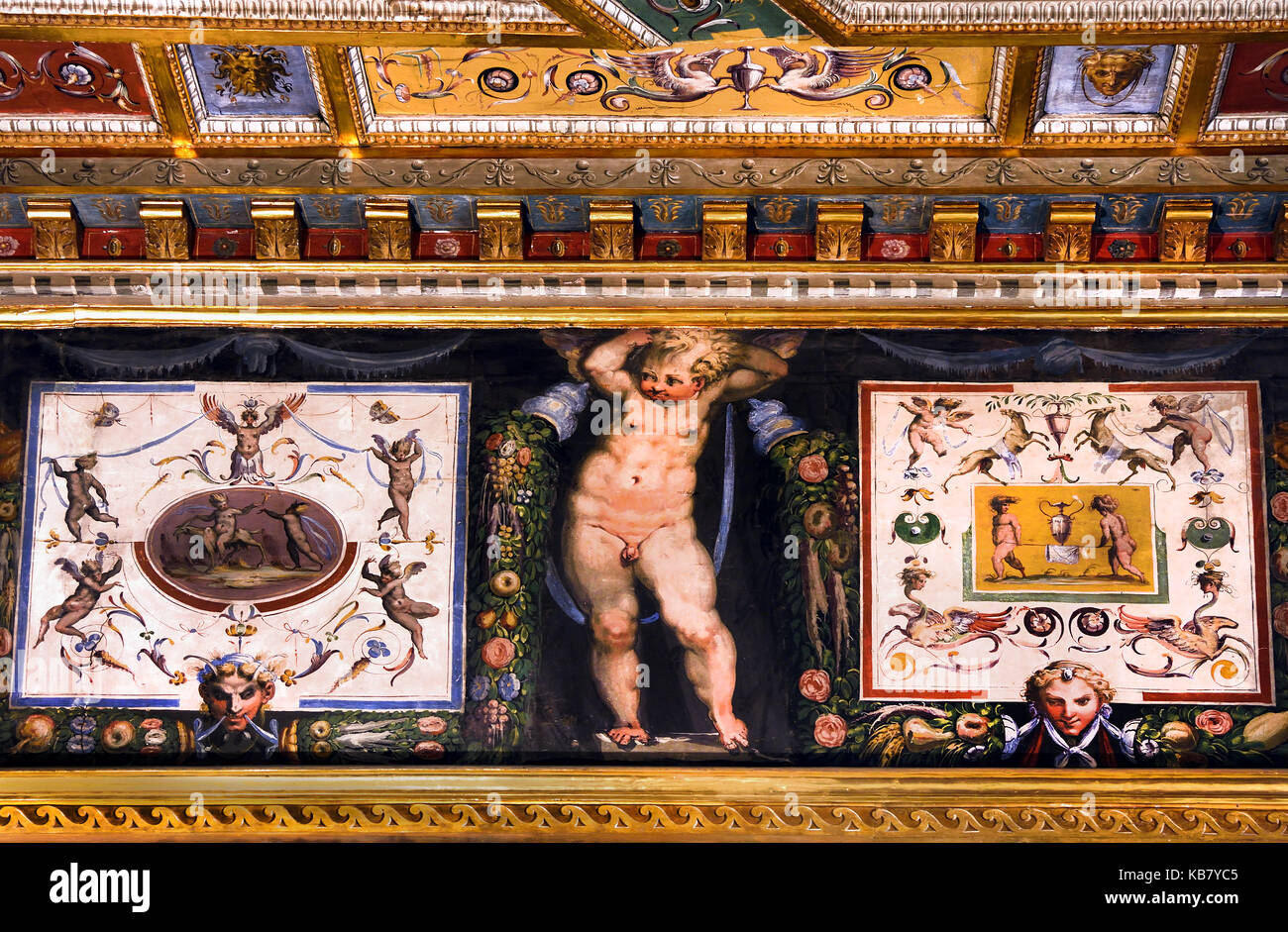 L'Hercules Prix Cette salle (la Sala di Ercole) tire son nom de l'objet de les peintures sur le plafond avec des histoires d'Hercule.Le Palazzo Vecchio Florence Italie 16e siècle Banque D'Images