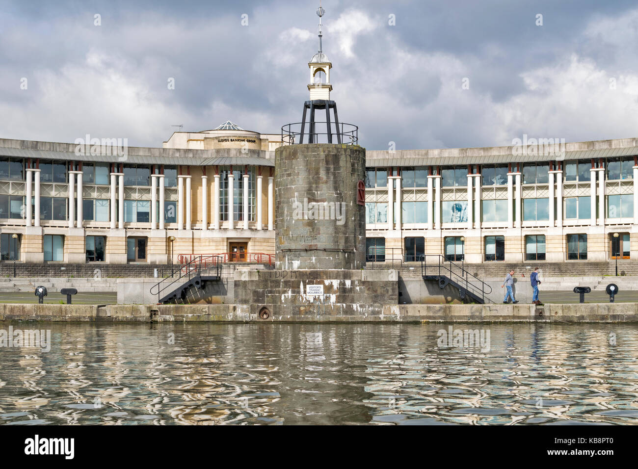 L'ANGLETERRE DE L'OUEST DU CENTRE-VILLE DE BRISTOL de condensats chauds DOCK HARBOURSIDE LE BÂTIMENT Lloyds Banking Group Banque D'Images