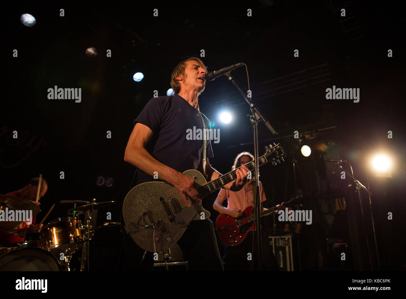 Le groupe de rock alternatif américain Mudhoney donne un concert au Parkteatret à Oslo. Ici, le chanteur et musicien Mark Arm est vu en direct sur scène. Norvège, 21/07 2016. Banque D'Images