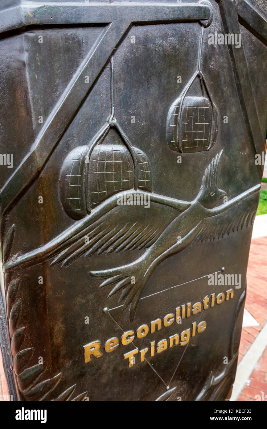Richmond Virginia,Downtown,Reconciliation Triangle,Slavery Reconciliation Statue,VA170521099 Banque D'Images