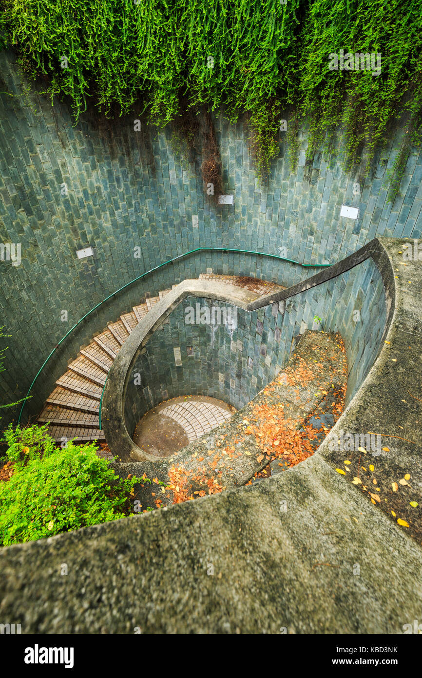 En colimaçon de passage souterrain à Fort Canning Park, Singapore Banque D'Images